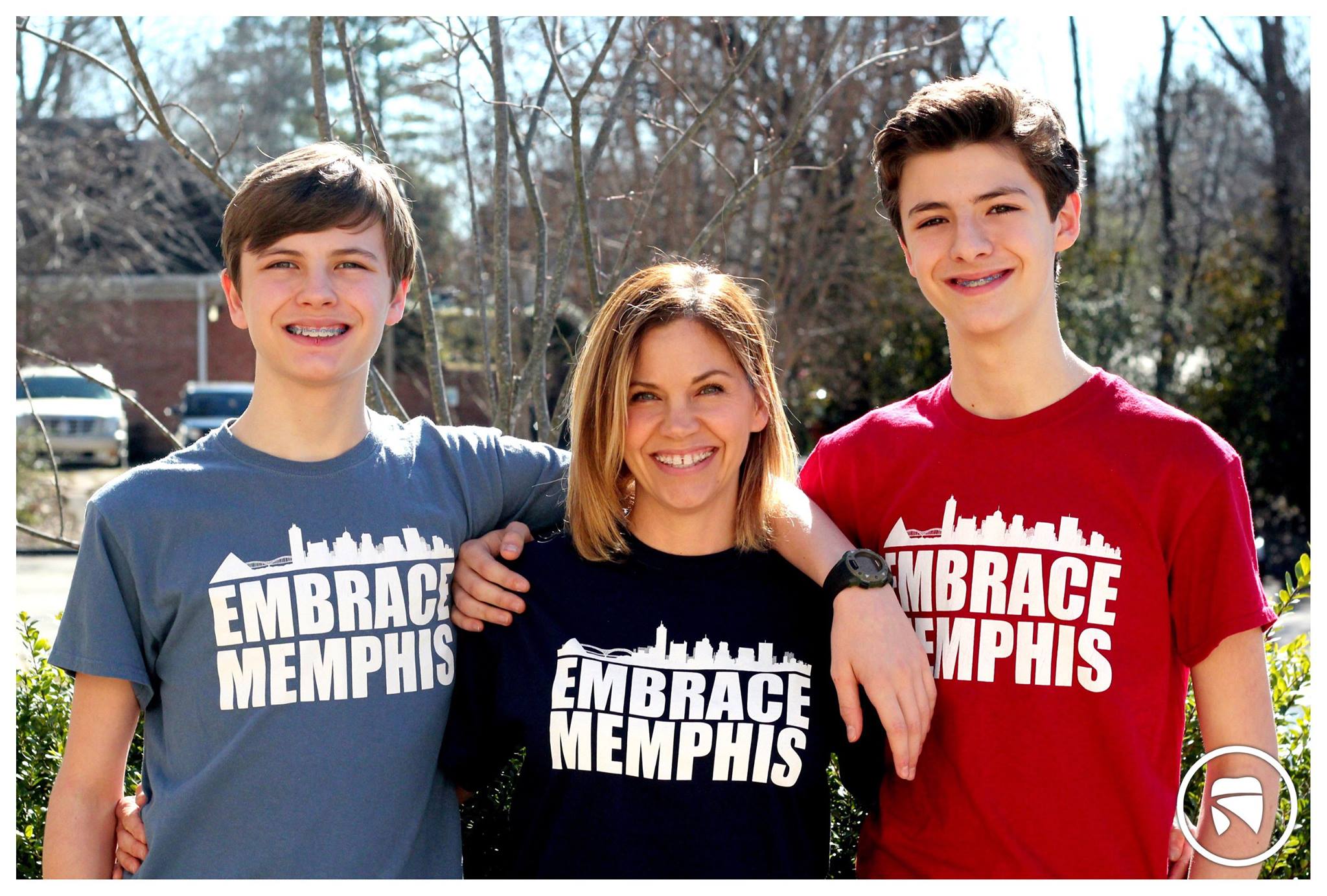 Braces Family Photo | Collierville Orthodontist | Saddle Creek Orthodontics